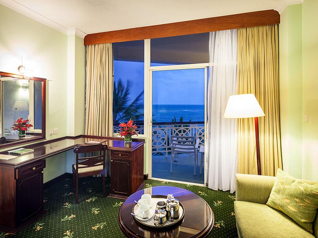 Mount Lavinia Hotel Dehiwala-Mount Lavinia Bagian luar foto