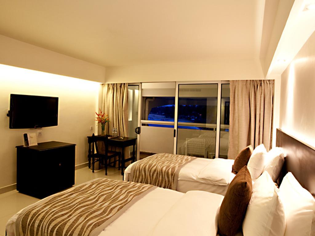 Mount Lavinia Hotel Dehiwala-Mount Lavinia Bagian luar foto