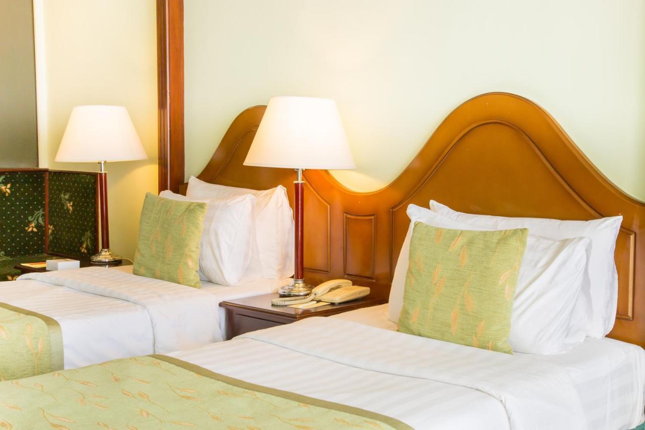 Mount Lavinia Hotel Dehiwala-Mount Lavinia Bagian luar foto